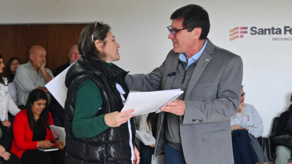 Provincia suma $ 337 millones para mejorar la infraestructura de 26 escuelas