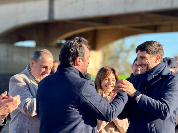 Nuevo Puente Santa Fe-Santo Tomé: Comenzó la colocación de los Pilotes