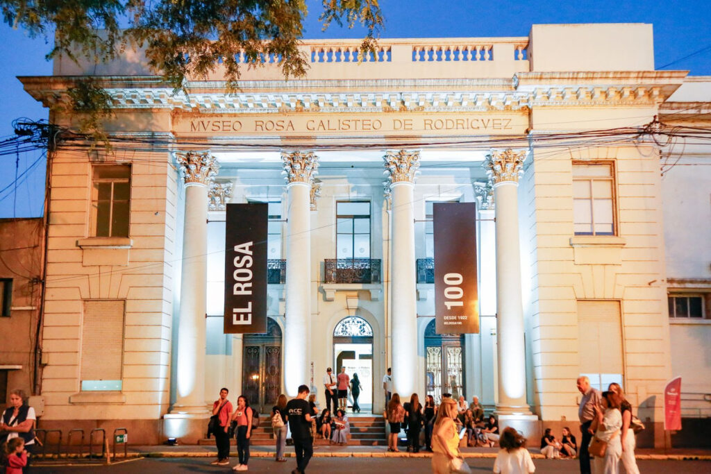 Se exhiben en el “Rosa Galisteo de Rodríguez” obras seleccionadas para el 102º Salón Anual Nacional