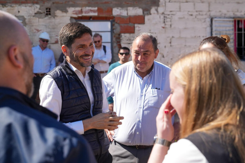 El gobernador recorrió el suroeste de la capital provincial