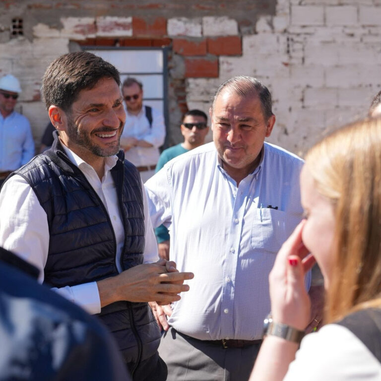 El gobernador recorrió el suroeste de la capital provincial