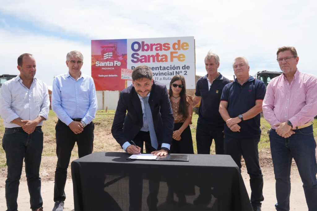 Pullaro: «La provincia invencible se está transformando en la provincia imparable»