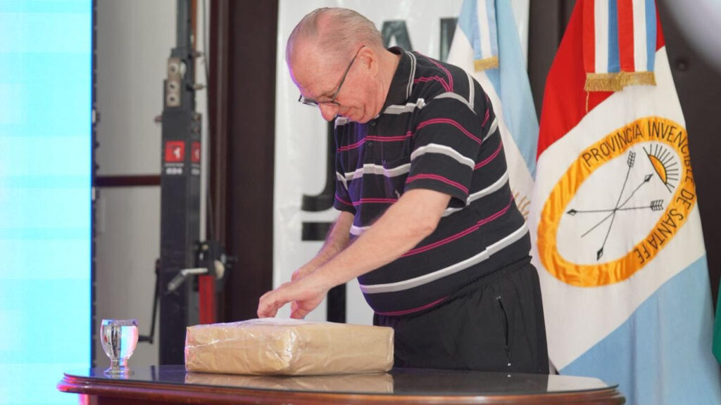 El Gobierno provincial presupuesta más de $1.800 millones y recibe 11 ofertas para ampliar el sistema cloacal de San Justo